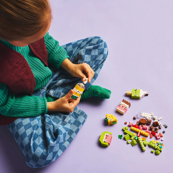 11039_Lifestyle_Build_crop_700x